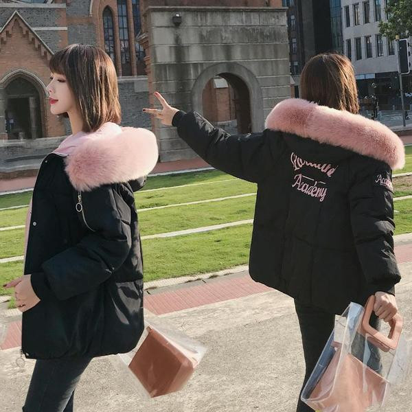 Stílusos női kabát kapucnival, három színben