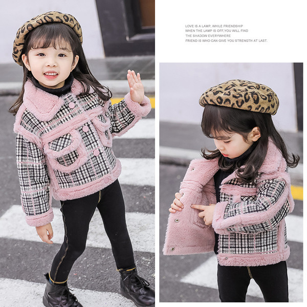 Παιδικό παλτό με μαλακή επένδυση και χνούδι σε ροζ και μπλε χρώμα