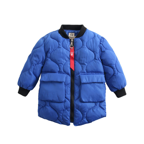 Gyermek téli kabát zsebekkel és O-alakú gallérral négy színben