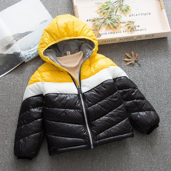 Napi gyerekkabát fiúknak kapucnival, három színben