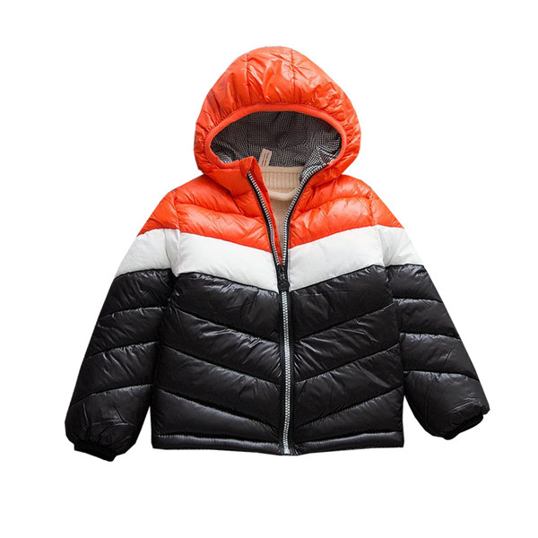 Napi gyerekkabát fiúknak kapucnival, három színben