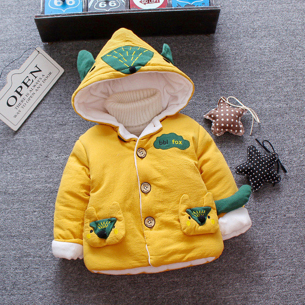 Gyermek dzseki három színben 3D elemekkel és puha béléssel