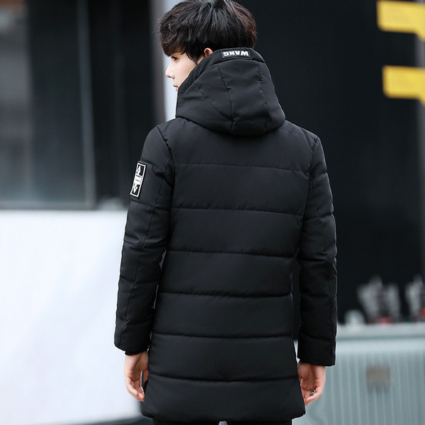 Elegáns férfi téli kabát három színben emblémákkal