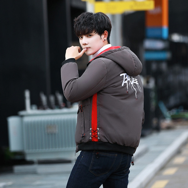 Férfi sportdzseki tömör béléssel, három színben