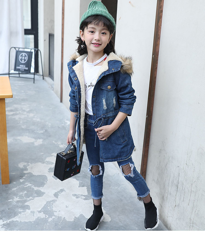 Jachetă modernă pentru copii din denim pentru fete, cu glugă în puf și căptușeală moale