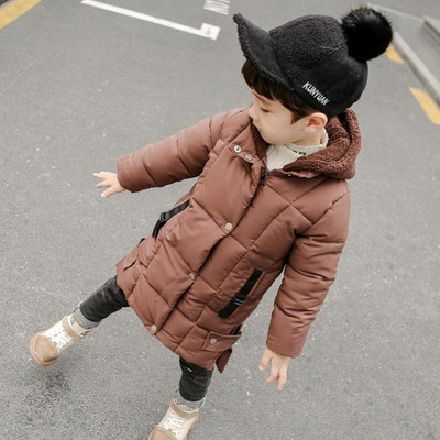 Modern gyerekkabát fiúknak három színben, 3D elemmel