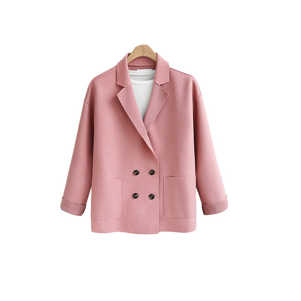 Modern női kabát V-alakú gallérral és zsebekkel, három színben