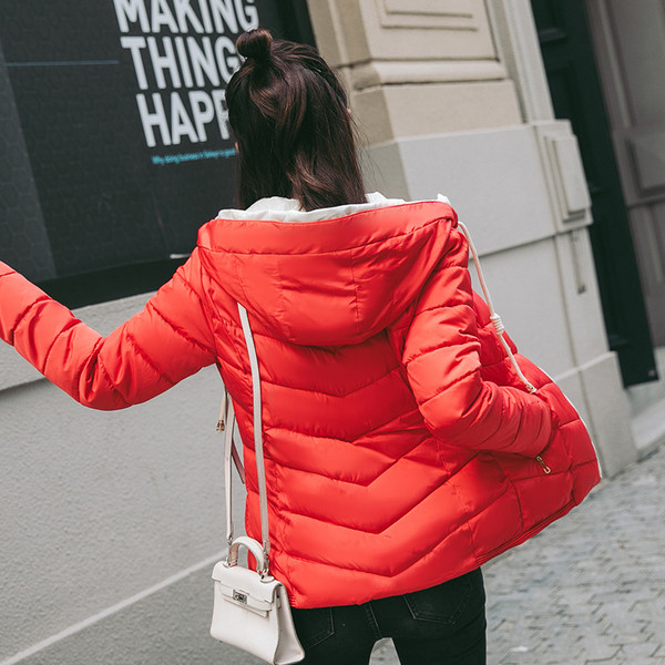 Дамско модерно яке с качулка в  няколко цвята