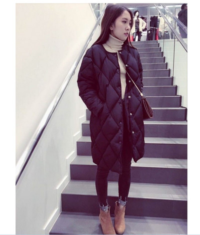 Γυναικείο μακρύ μπουφάν με κολάρο σε σχήμα Γ σε γκρι και μαύρο χρώμα