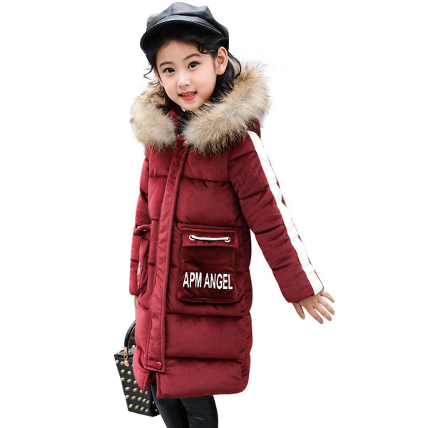 Κομψό παιδικό χειμωνιάτικο μπουφάν  με επιγραφές και γούνα στη  κουκούλα