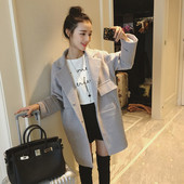 Modern női télikabát szürke és rózsaszín színekben