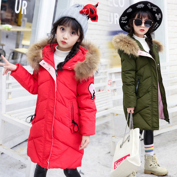 Stílusos gyerekkabát lányoknak, hátul rátéttel