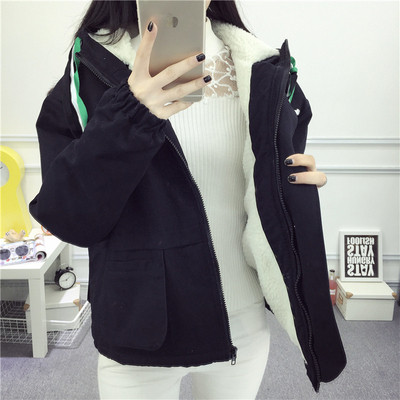 Női kabát puha béléssel és kapucnival - két modell