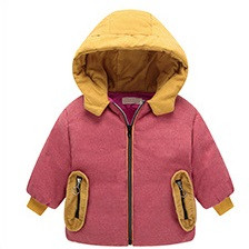 Kényelmes téli gyerekkabát kapucnis lányoknak és fiúknak egyaránt