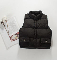 Sima gyerekmellény három színben, alkalmas lányoknak és fiúknak