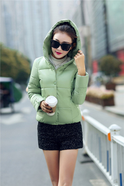 Γυναικείο κομψό μπουφάν με κουκούλα σε δύο χρώματα