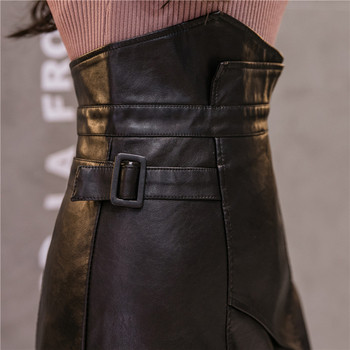 Modern női bőrszoknya fekete színben