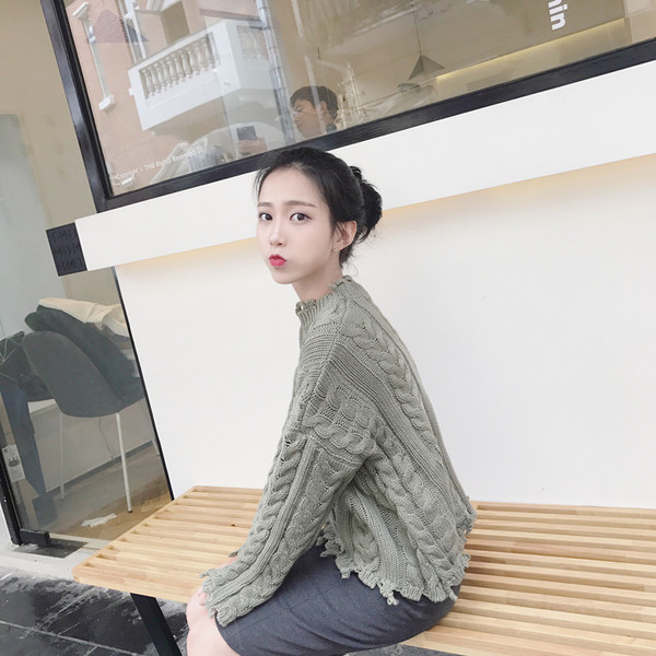 Μοντέρνο γυναικέιο πουλόβερ  με σκισμένα σχέδια σε τέσσερα χρώματα