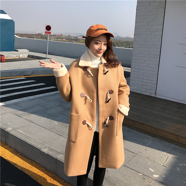 Зимно дамско палто дълъг модел с джобове в два цвята