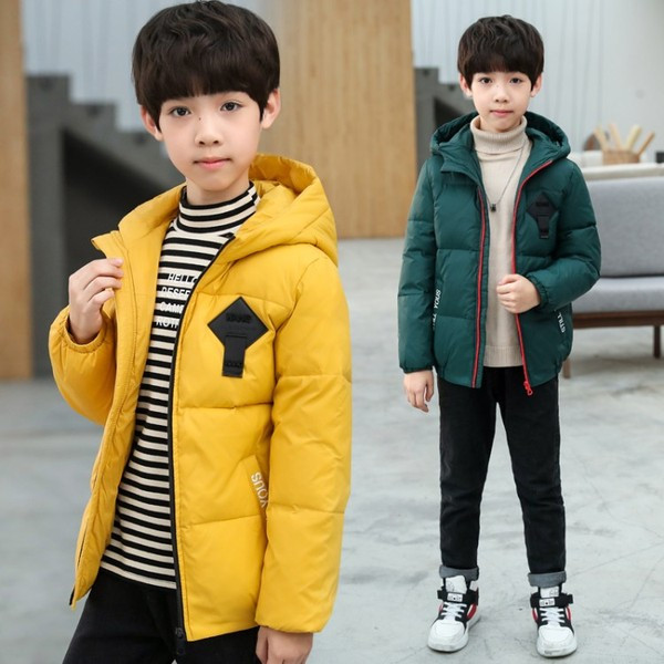 Модерно детско яке за момчета с надпис в три цвята