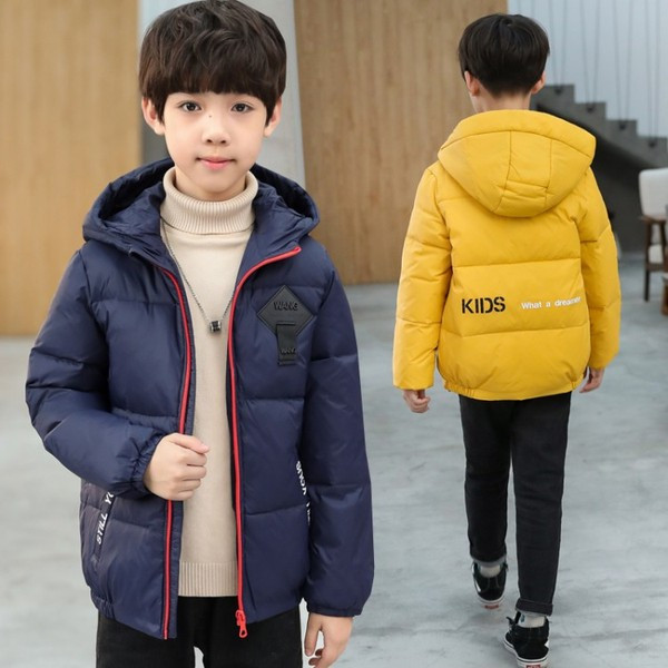 Модерно детско яке за момчета с надпис в три цвята