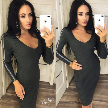 Стилна дамска зимна рокля с дълбоко V-образно деколте в няколко цвята 