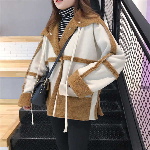 Модерно дамско палто с две лица и връзки 