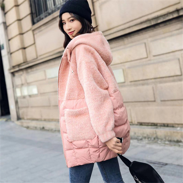 Дамско зимно яке с мека качулка в два цвята