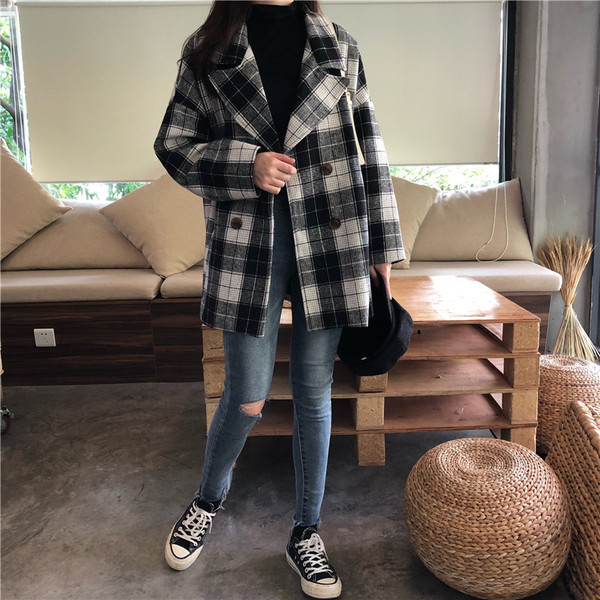 Карирано дамско зимно палто широк модел в три цвята