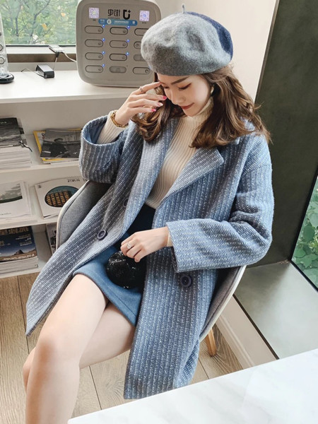 Стилно  дамско палто в три цвята