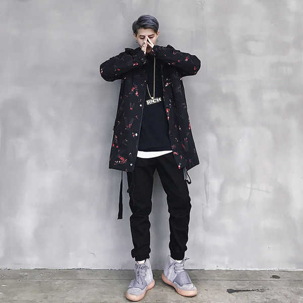 Дълго мъжко яке ветроустойчиво с качулка в черен цвят