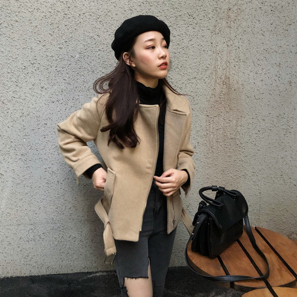 Актуално дамско палто с колан в три цвята