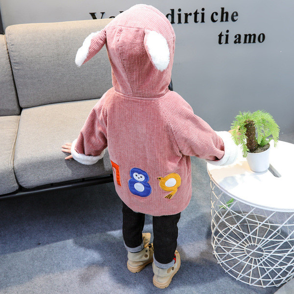 Moдерно детско яке за момичета с мека потплата и 3D елементи