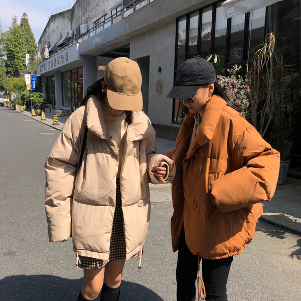 Актуално дамско зимно яке в три цвята - широк модел