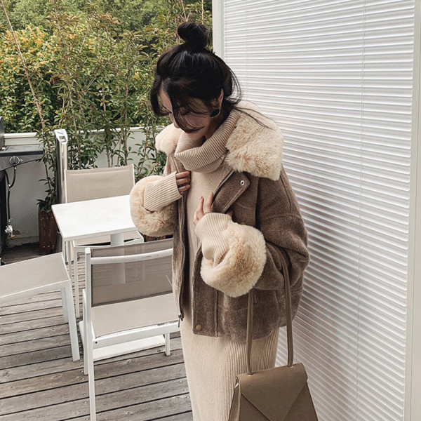 Дамско яке с пух в два цвята