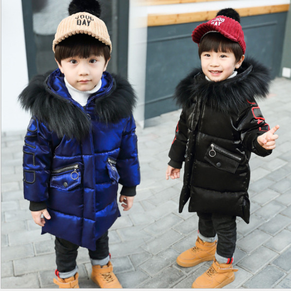 Eлегантно детско яке за момчета с пухена качулка в три цвята