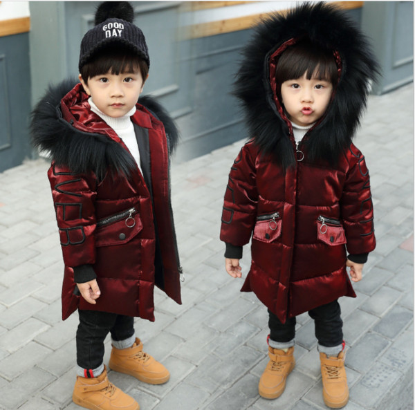 Eлегантно детско яке за момчета с пухена качулка в три цвята
