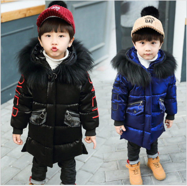 Eлегантно детско яке за момчета с пухена качулка в три цвята