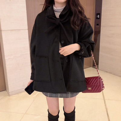 Модерно дамско палто с връзки и джобове в два цвята