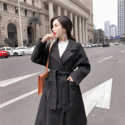 Стилно дамско дълго палто в различни цветове