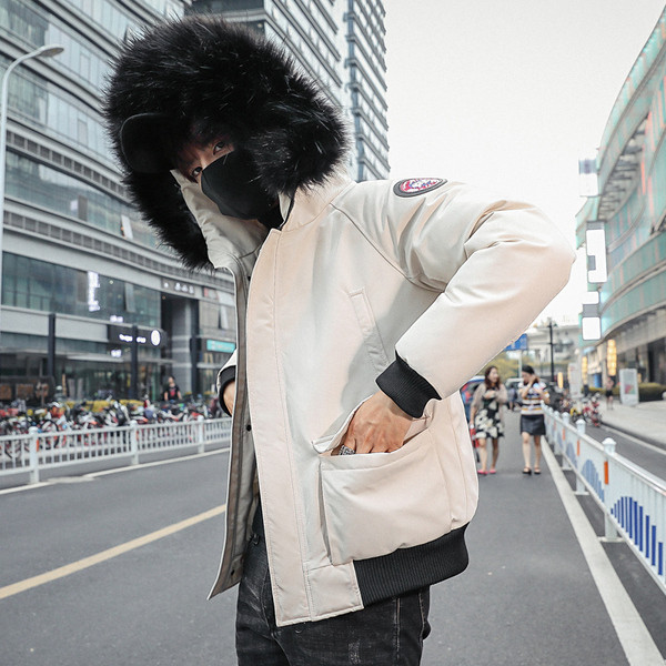 ХИТ Актуално мъжко яке с джобове и пух на качулката в няколко цвята 