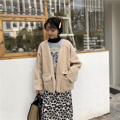 Модерно дамско късо яке в три цвята