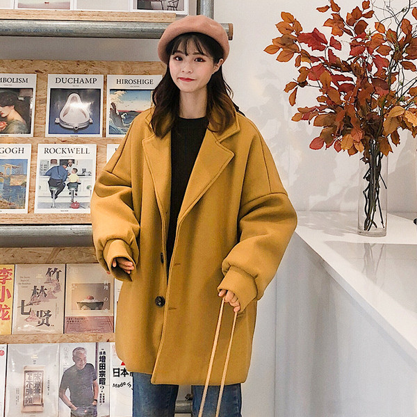 Стилно дамско палто в жълт и черен цвят - широк модел