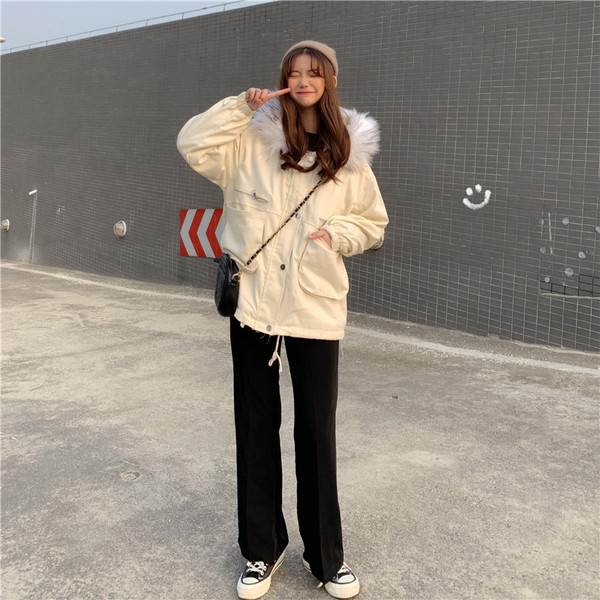 Нов модел дамско зимно яке с качулка с пух в два цвята