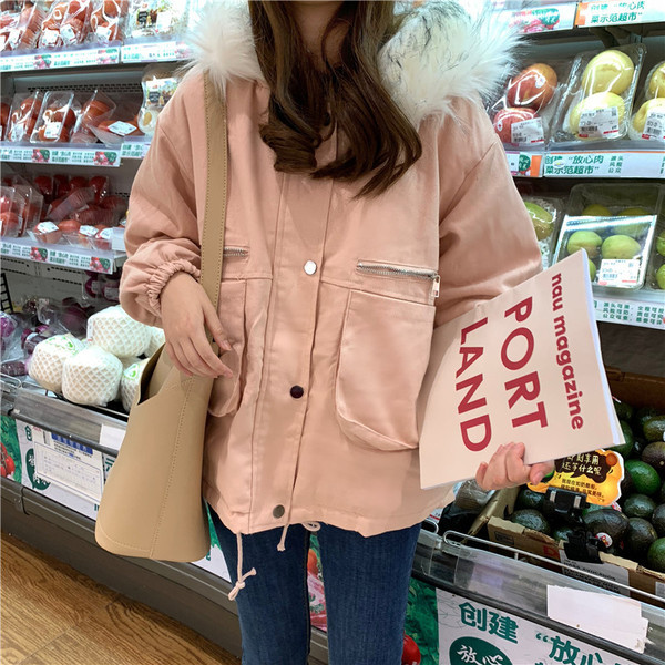 Нов модел дамско зимно яке с качулка с пух в два цвята