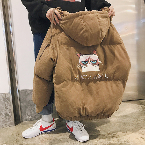 Нов модел мъжко зимно яке с качулка и сцветна апликация в няколко цвята 