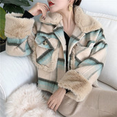 Модерно дамско късо палто с пух в два цвята