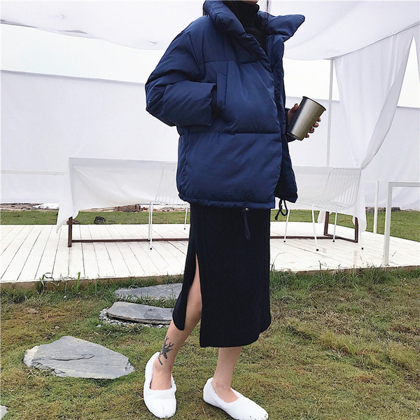 Стилно дамско яке с О-образна яка