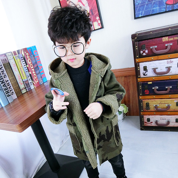 Ежедневно детско плътно яке за момчета с качулка