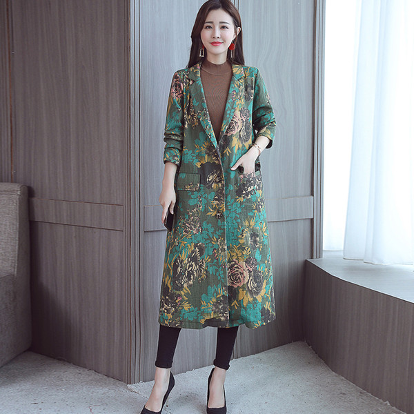 Дълго дамско палто в два цвята с флорални мотиви